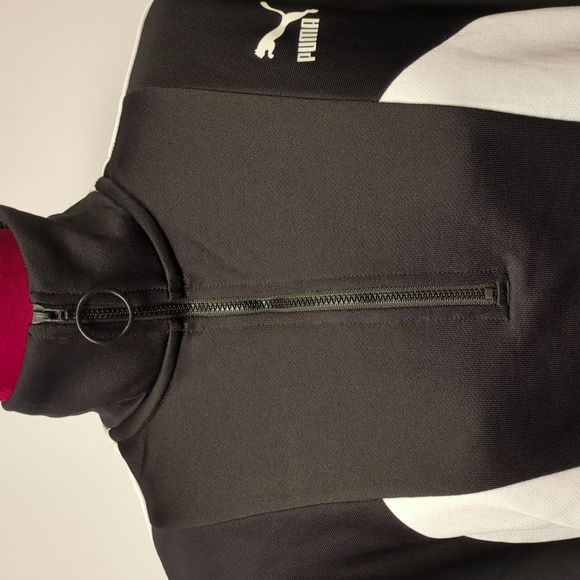 PUMA Crop Top Size Large NWT Retail$65 - Picture 2 of 5